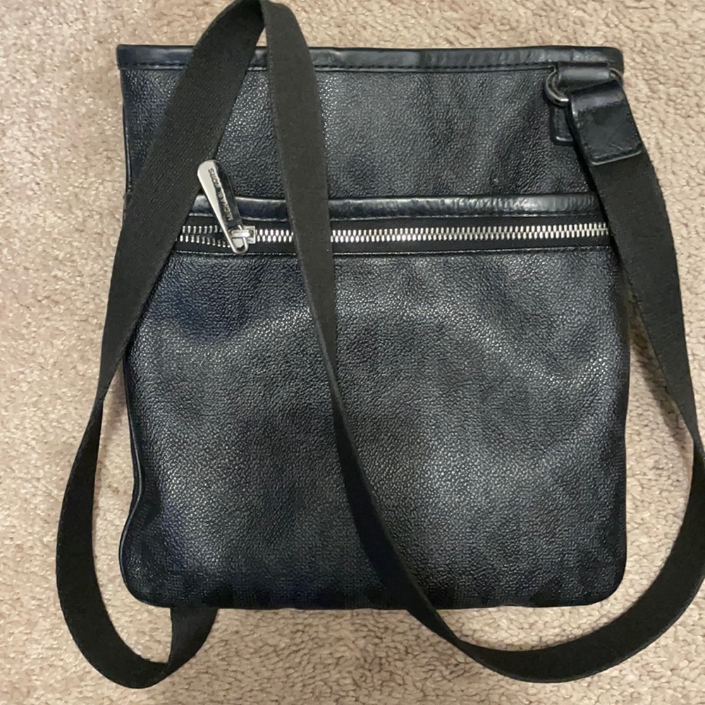 Black Micheal kors crossbody bag